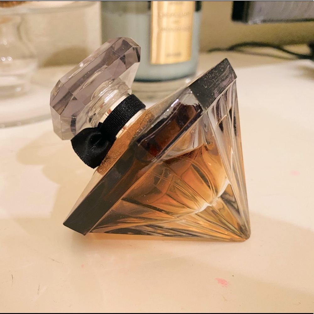 Lancome Tresor La Nuit Perfume 🖤